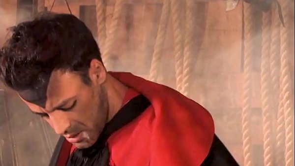 Download Video - Um Doce de Vampiro - estrelando Rog&ecirc; Ferro