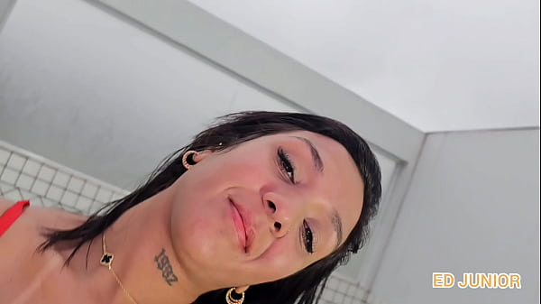 (ME BOTA NO PELO) FUDENDO A VIVI SEM PRESERVATIVO