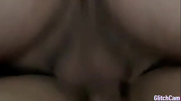 thumb comendo a puta
