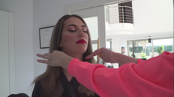 Interview with Mégane Lopez, new French porn actress.