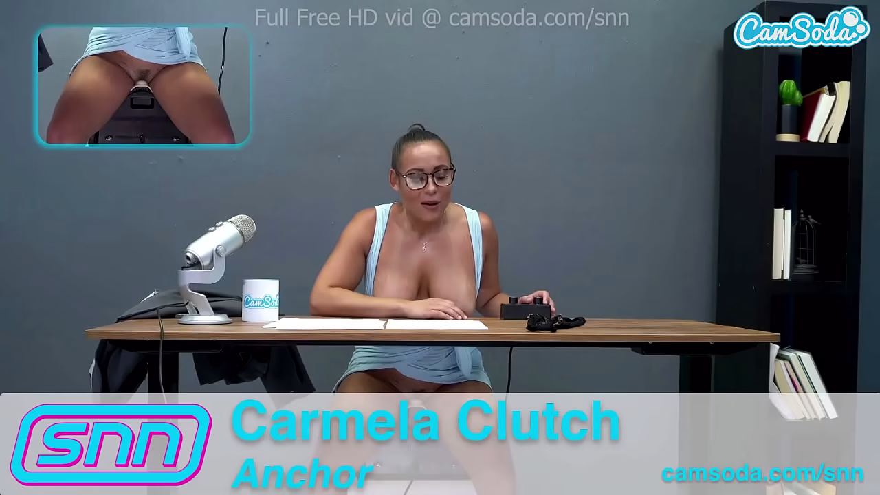 Camsoda News Network Reporter reads out news as she rides the sybian