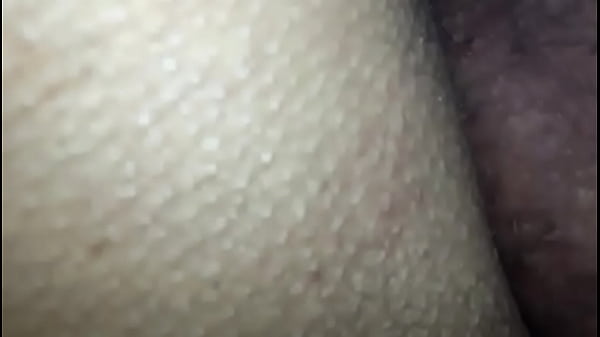 Chatte de ptite coquine asiatique trempée!