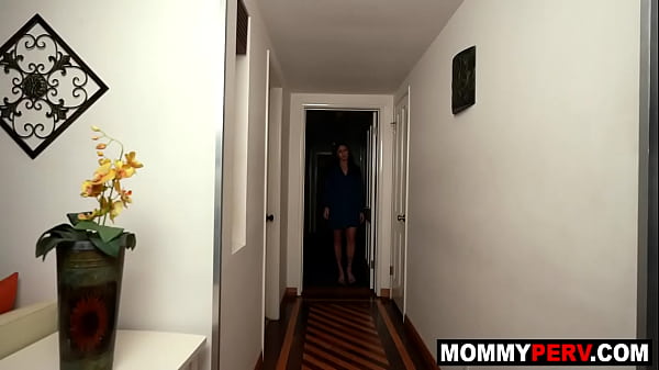 Download Video - MILF stepmother teaches her stepson how to not cum too fast