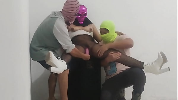 UNUSUAL MASONS FUCK THEIR OWN STEP-COUSIN IN A DELICIOUS THREESOME - REAL