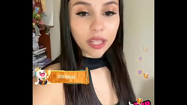 Bigo live colobiana MOSTRANDO A BUNDA GOSTOSO