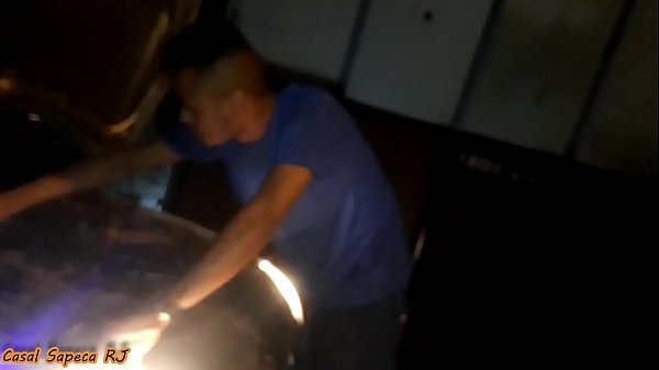 CHAMEI O MECANICO NOVINHO PRA ME SOCORRER E ELE...