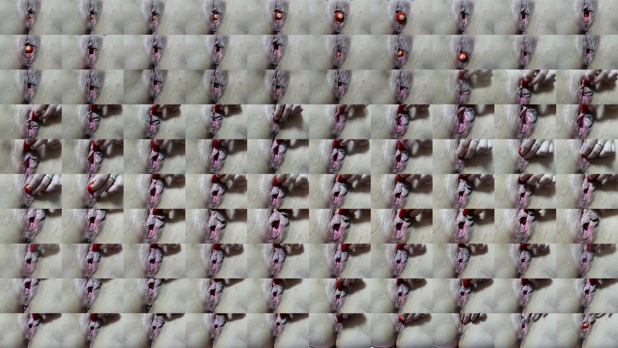 Strawberry Inside Pussy 预览图