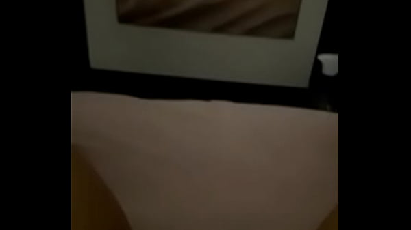 Safadinha brincando com a ppk