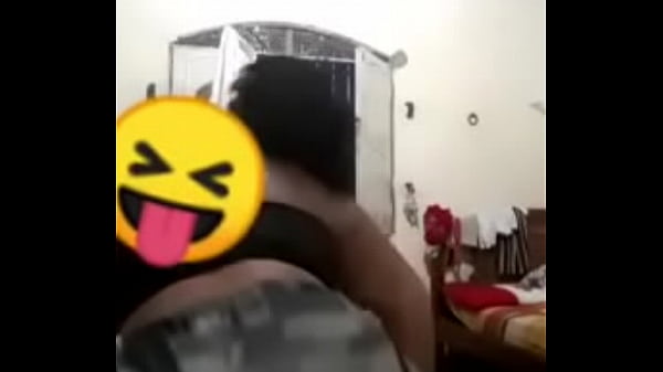 Mas uma rabuda dançando