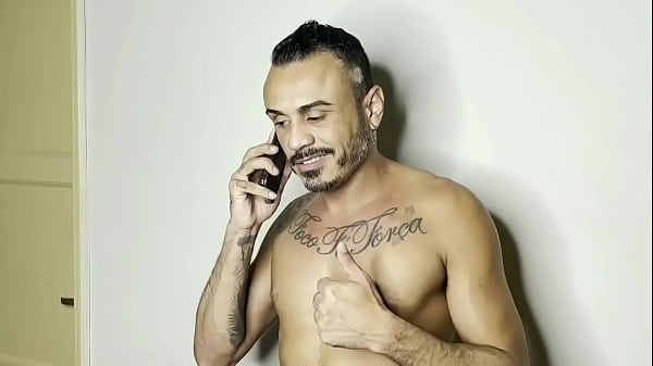 Two porn actors, porn boys are hired to fuck while the client performs the fetish of recording. Kadu Ventri and Guto Abravanel