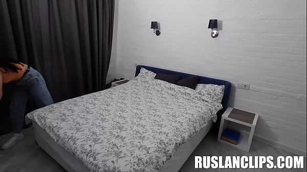 Horny Stepsis Sofi Li Earns Cash For a Blowjob