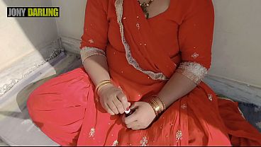 Punjabi Bhabhi painted her nail on roof