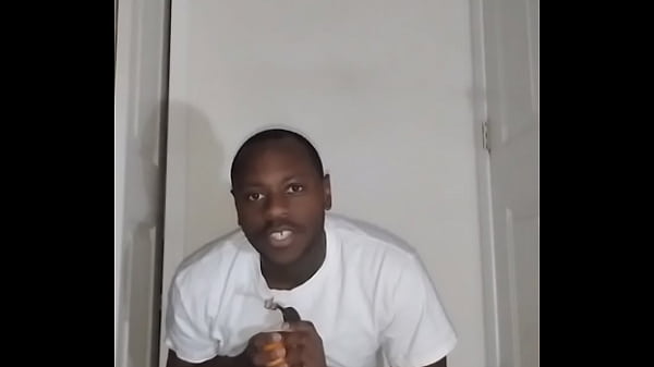 Relaxing eating stretching and thinking of what to say and do to sound more thankful for free around religious holidays like Thanksgiving 3