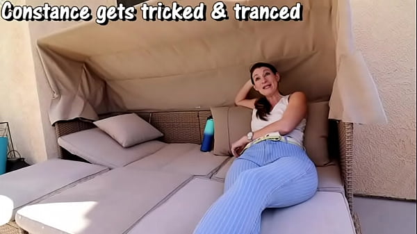 Constance gets tranced to lose bladder control