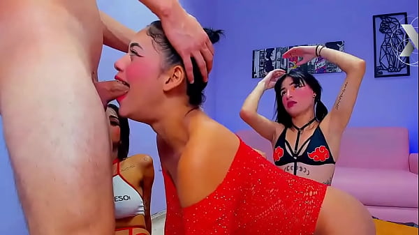 Whores Take Turns Sucking A Big Cock