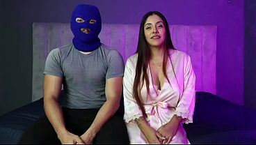 I INVITED A GUY FROM THE GYM TO FUCK ME IN FRONT OF MY CUCKOLD HUSBAND