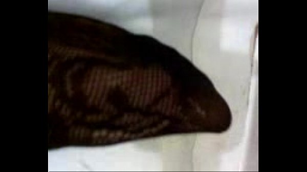 thumb my legs
