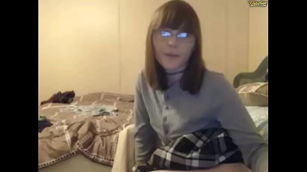 Download Video - Hot shemale in  webcam