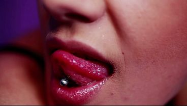 Louise Davis And Tamara Grace Live At The House Of Pleasure