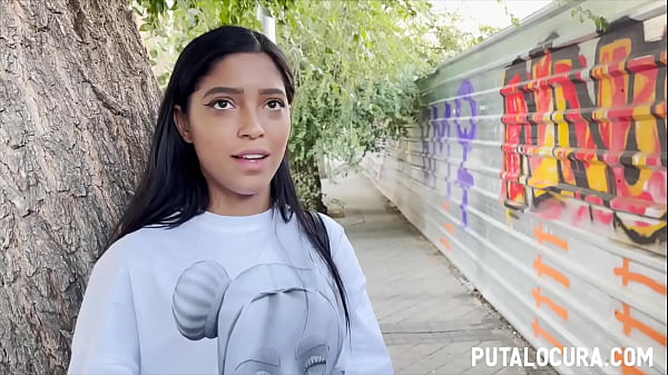 Download Video - Caught to sexy latina