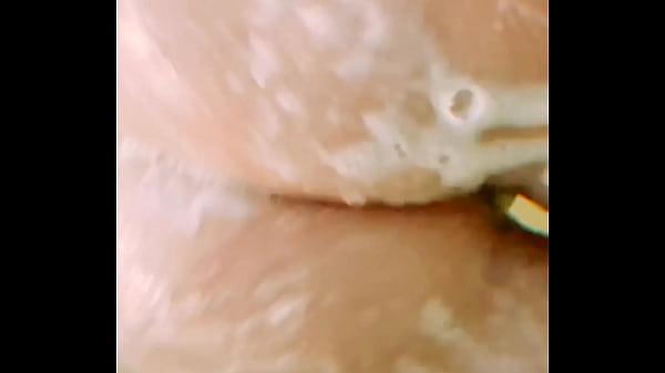 Shower Video clip