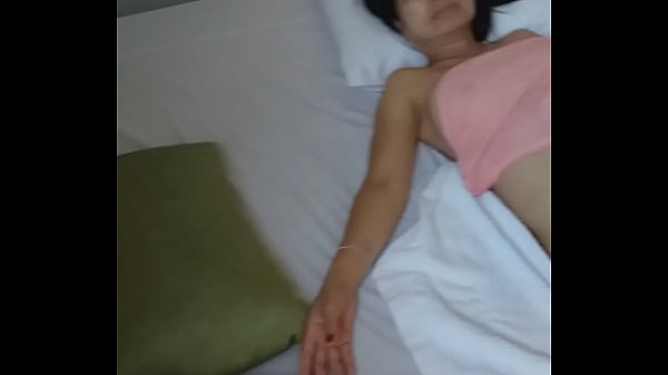 Crocodiles and sucking 12