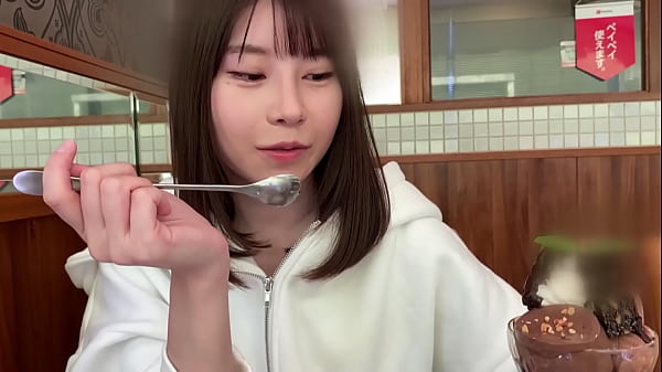 ハメ撮り　とにかく可愛いセフレのOLちゃんに何回...