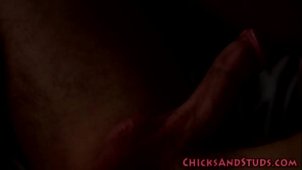 Blonde babe gets tasted