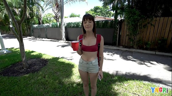 YNGR - Bubble Butt Amateur Shooting First Porn Video