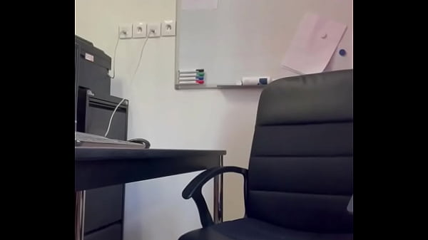 Aujourd'hui c'est boulot, vivement les vacances que je puisse me reposer un ...