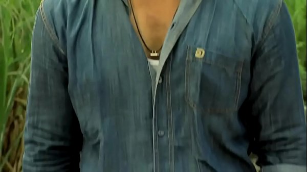 Download Video - Boy playing stunning with girl