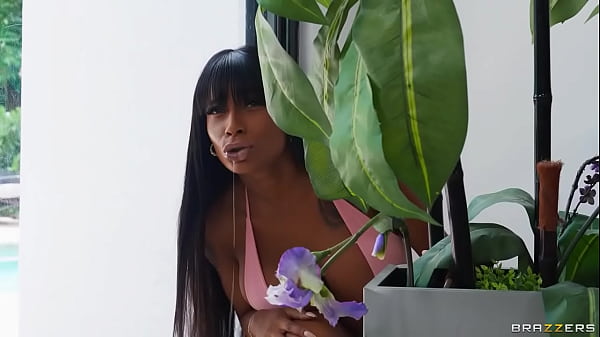 Curvy Wife Plus Petite Cheater Equals Hot & Mean Threesome Nia Bleu, Sarai Minx / Brazzers/ Enter XVPROMO on official site for discount