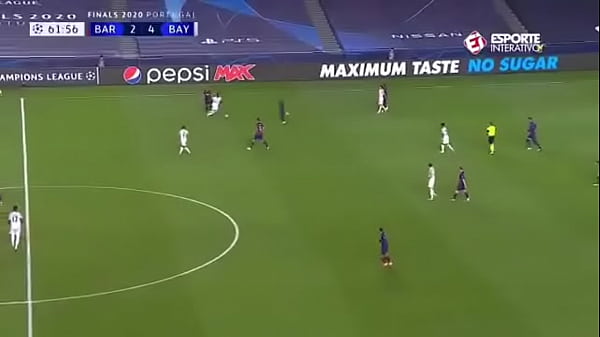 Bayer comendo o cu do Barcelona dentro de casa