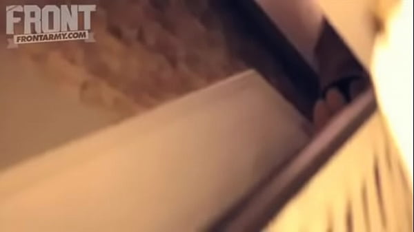 thumb danielle sharp nuts