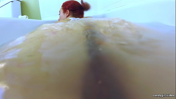  Luna Lain   Soaking Wet II 4K