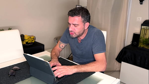 Tr&egrave;s gourmande, Georgia pr&eacute;f&egrave;re le r&eacute;el &agrave; la fiction !