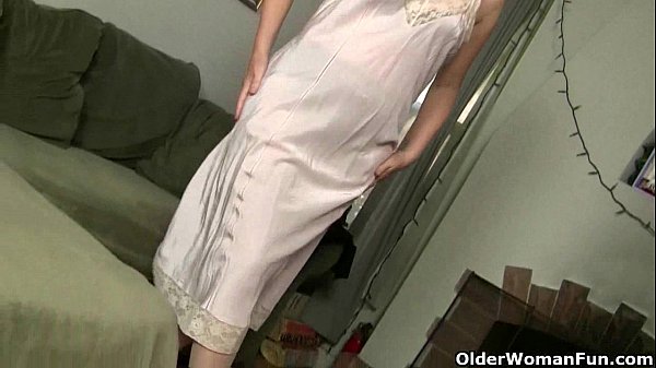 Download Video - The feel of nylon gets mom hot and horny