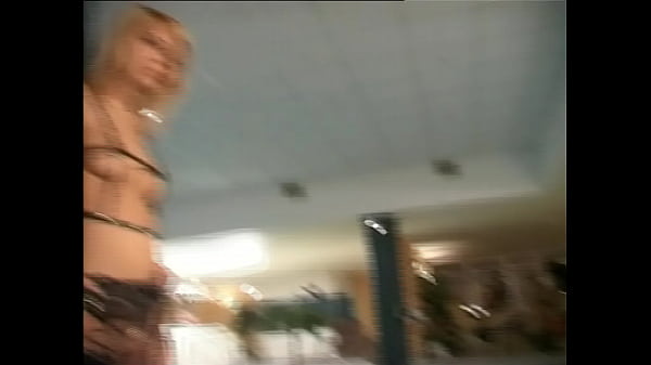 Ebony teen gets tricked into porn shoot during magazine photo shoot