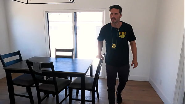 Coupon Clipping Queen Gets Her Big ass Fucked by FBI Agent
