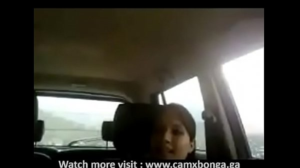 Indian couple gets naughty in car