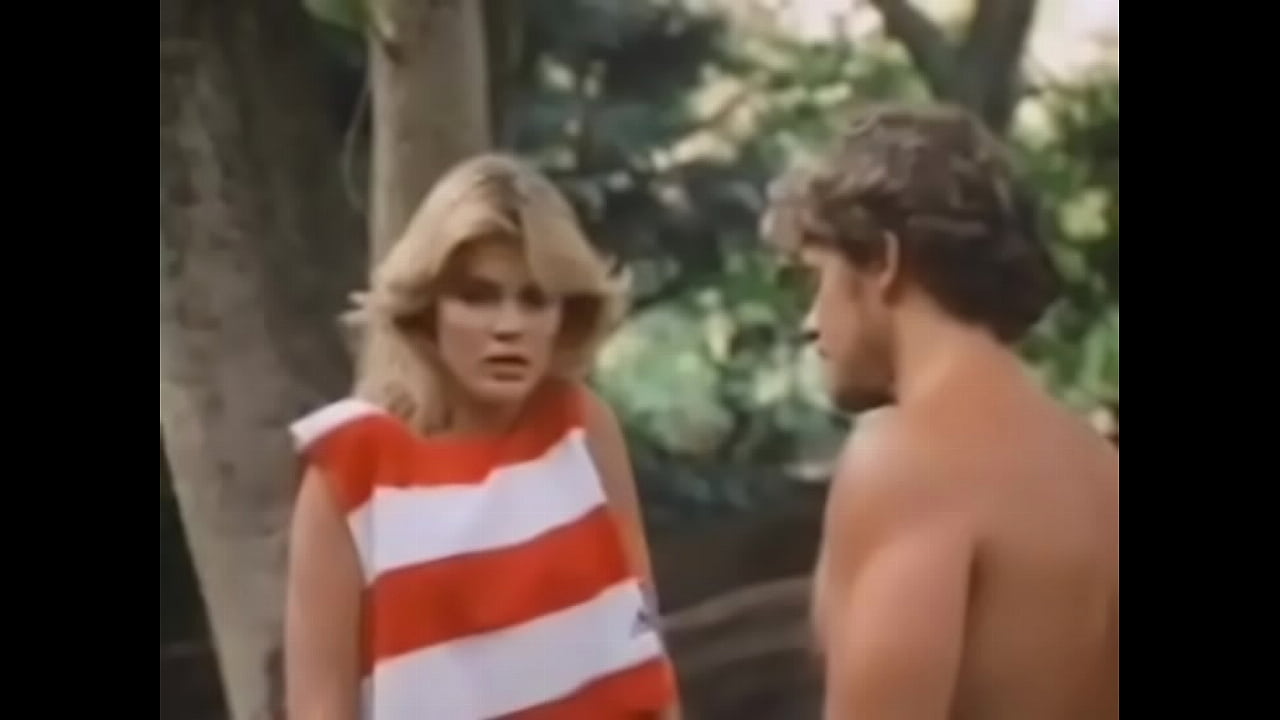 LA LAGUNA ROSA (UN SEXO ROMP EN EL PARAÍSO) Stacey Donovan, Ginger Lynn.
                    bj folladas zorras pollon isla nativos garganta profunda muchos negros