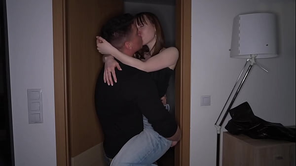 NASTY FUCKING WITHOUT CONDOM ON THE FIRST DATE