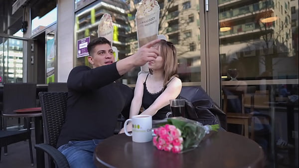NASTY FUCKING WITHOUT CONDOM ON THE FIRST DATE