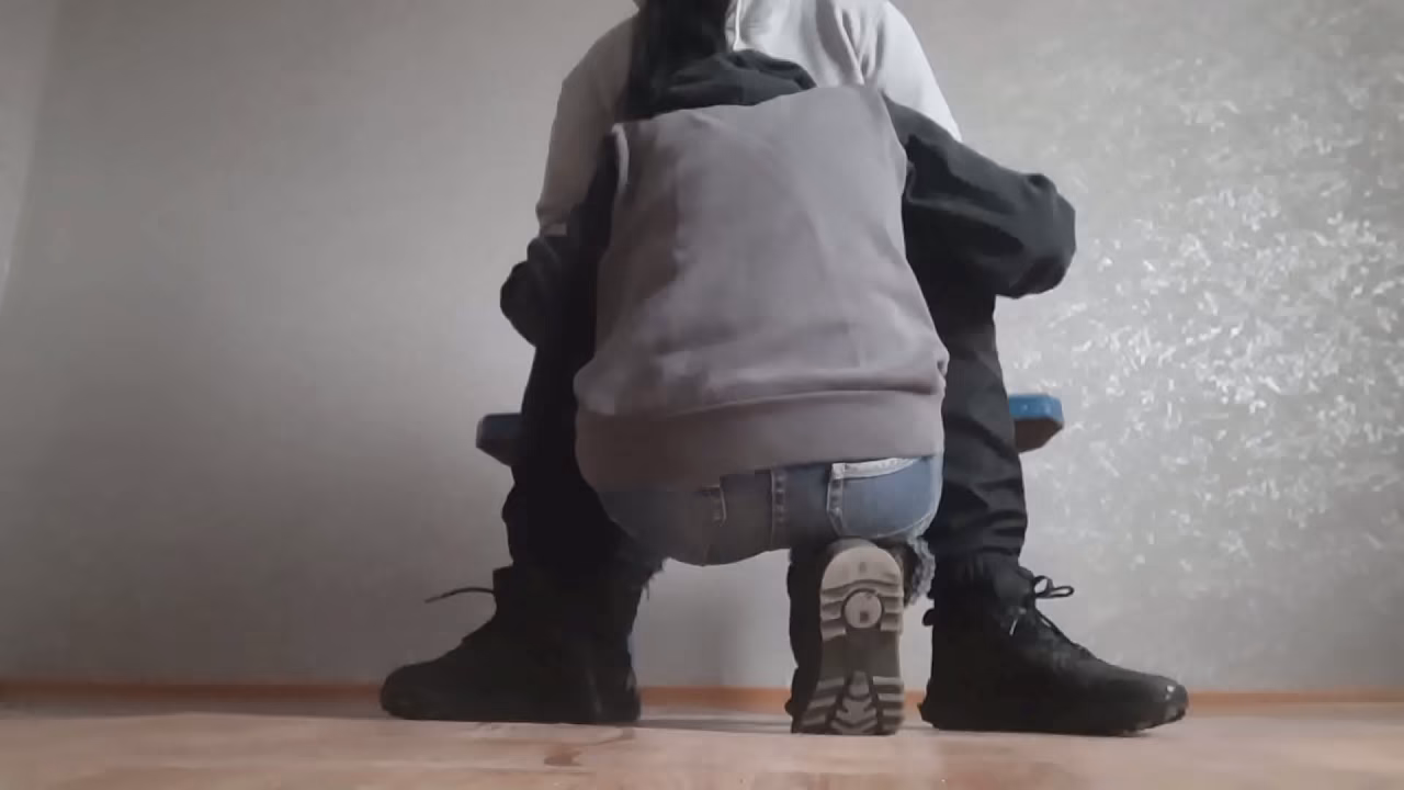 My married neighbor licks my pussy in her uninhabited apartment so that her husband doesn'_t find out about it