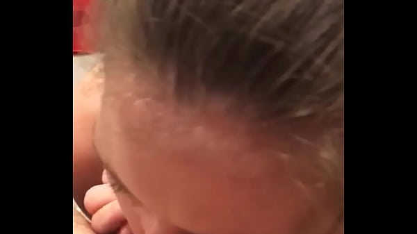 thumb deepthroat 2