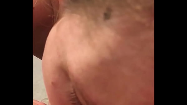 thumb deepthroat 2