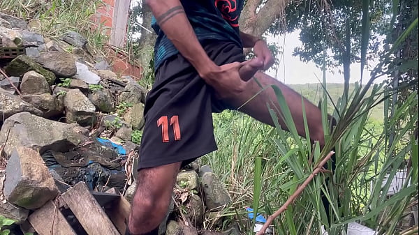 Download Video - estaba tan caliente que me chupe a mi mismo mi pene y me corri en mi boca