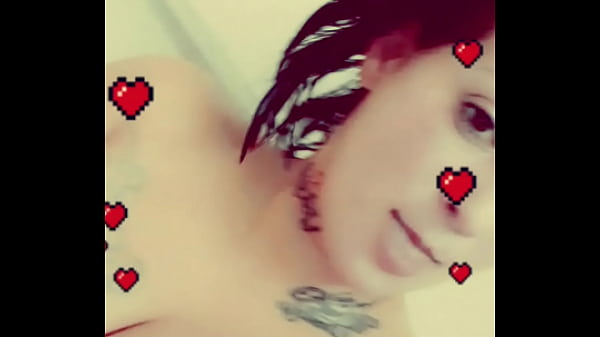 Litty valentine playing in the Tub