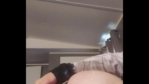 thumb vibrator fun