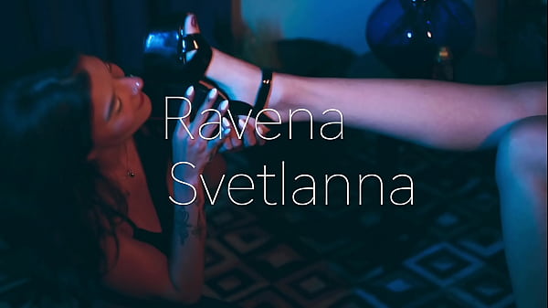 Любимый сделал мне приятно своим шаловливым язычком от чего я кончила